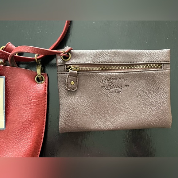 NWT • G.H. Bass & Co. Reversible Bag • Red & Brown - Picture 6 of 13